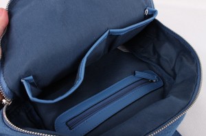 Мода Уникален Casual Tide Малка Чанта за юноши момичета Beaded чанта Жените Bag Жена Нит изпъстрени Backpack