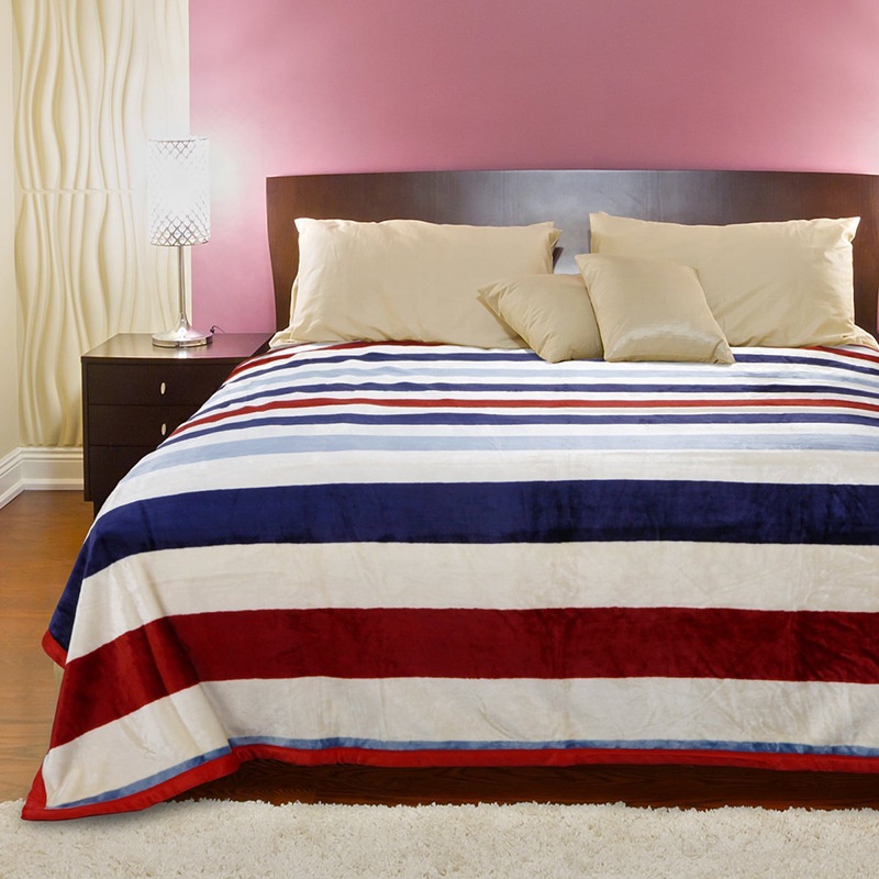 China Manufacturer for Travel Bag -
 Modern Minimalist Striped Thick Double Layer Children’S Blanket Reversible Microfiber Solid Bed Linings Blanket – V-FOX