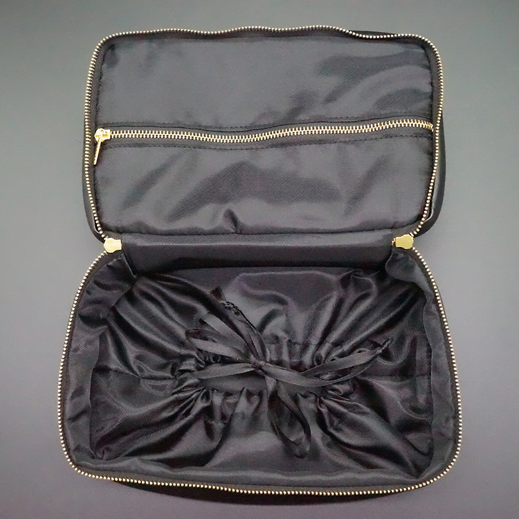 Good Quality Stuffed Teddy Bear -
Luxury Makeup Organizer Clutch PU Inner Drawstring Cosmetic Travel Bag – V-FOX detail pictures