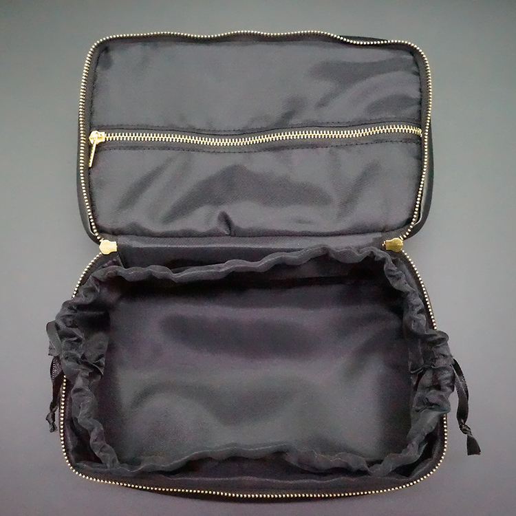 Good Quality Stuffed Teddy Bear -
Luxury Makeup Organizer Clutch PU Inner Drawstring Cosmetic Travel Bag – V-FOX detail pictures