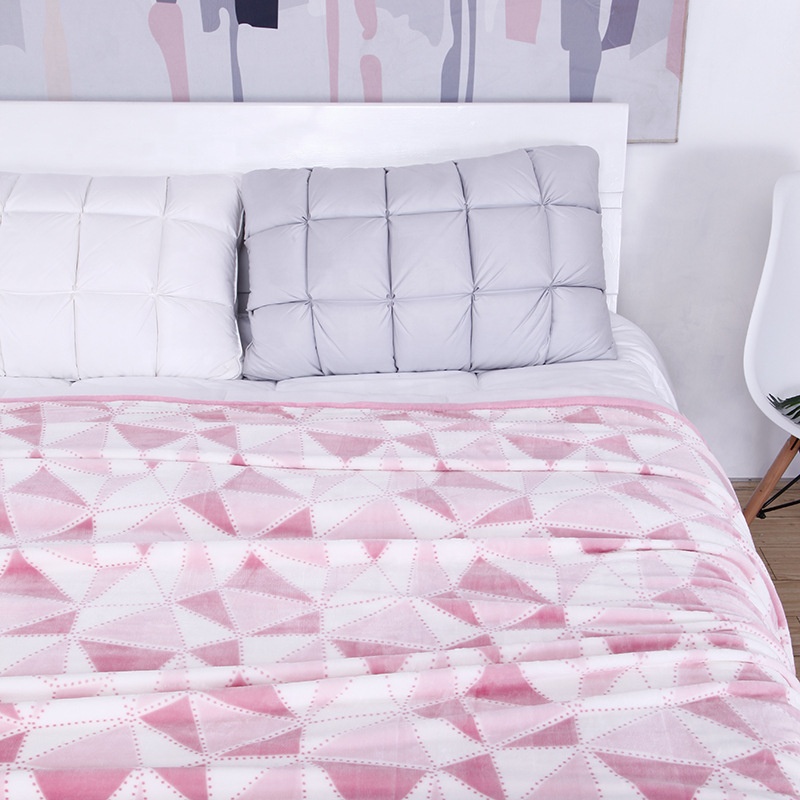 Factory wholesale Travel Toiletry Bag -
Christmas Gifts Coral Fleece Geometric Flannel Children’S Blanket Air Conditioning Blanket Nap Blanket for Bed or Couch – V-FOX detail pictures