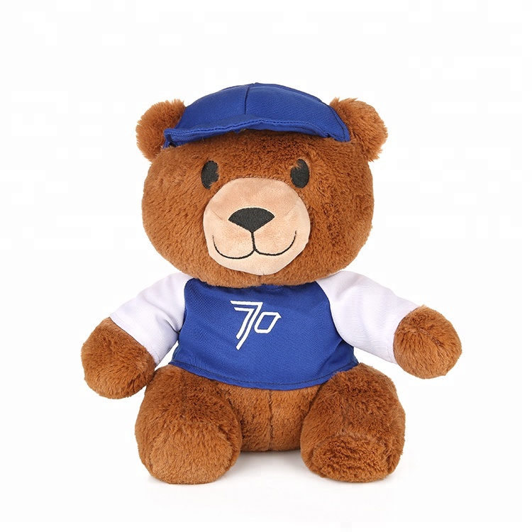 ihoseyile yeplush into yokudlala yesilwanyana esifakwe ibhere isipho sokudlala