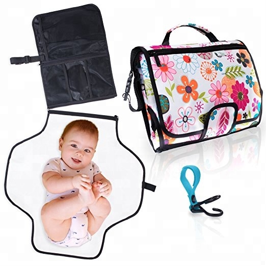 Portátil do tecido do bebé Cambiando Station Mat con Clutch Bag Mat Waterproof & Pockets